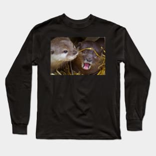 Otter .. she just told him a funny joke Long Sleeve T-Shirt